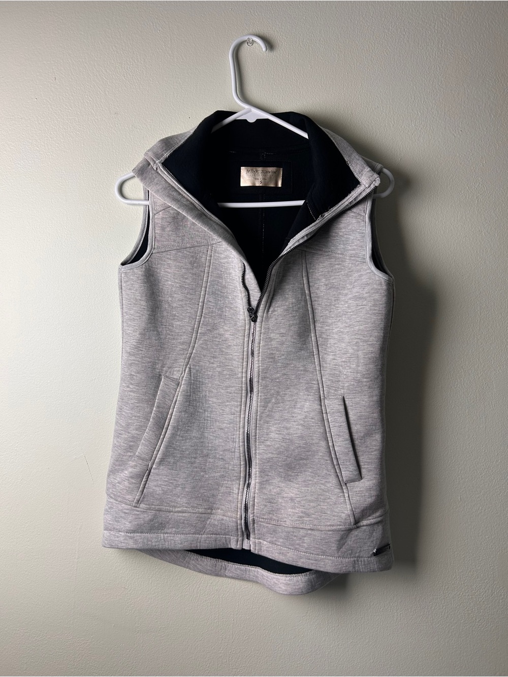 Betsey Johnson Light Gray Sleeveless Zip Vest